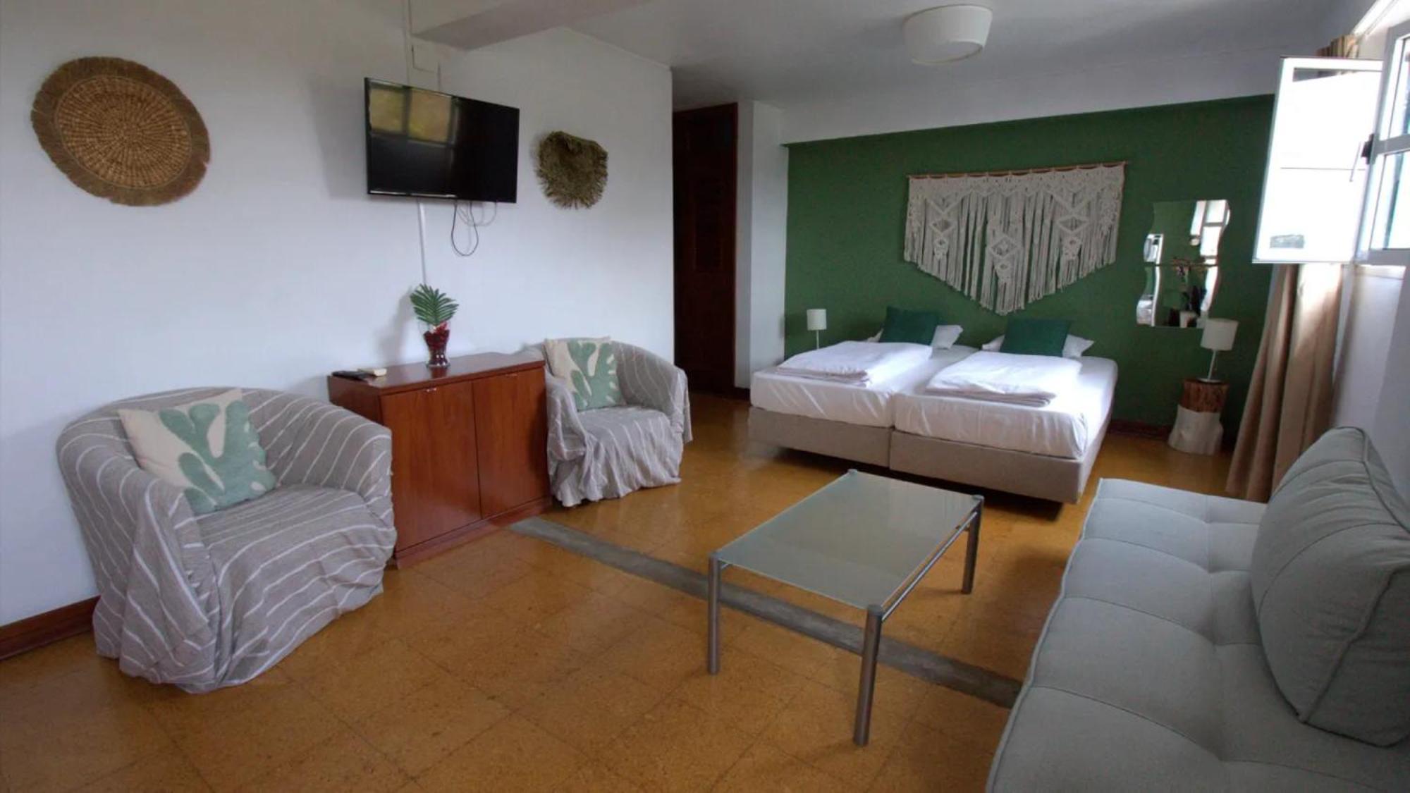 Wot Sintra Sarrazola Hotel Colares Exterior photo